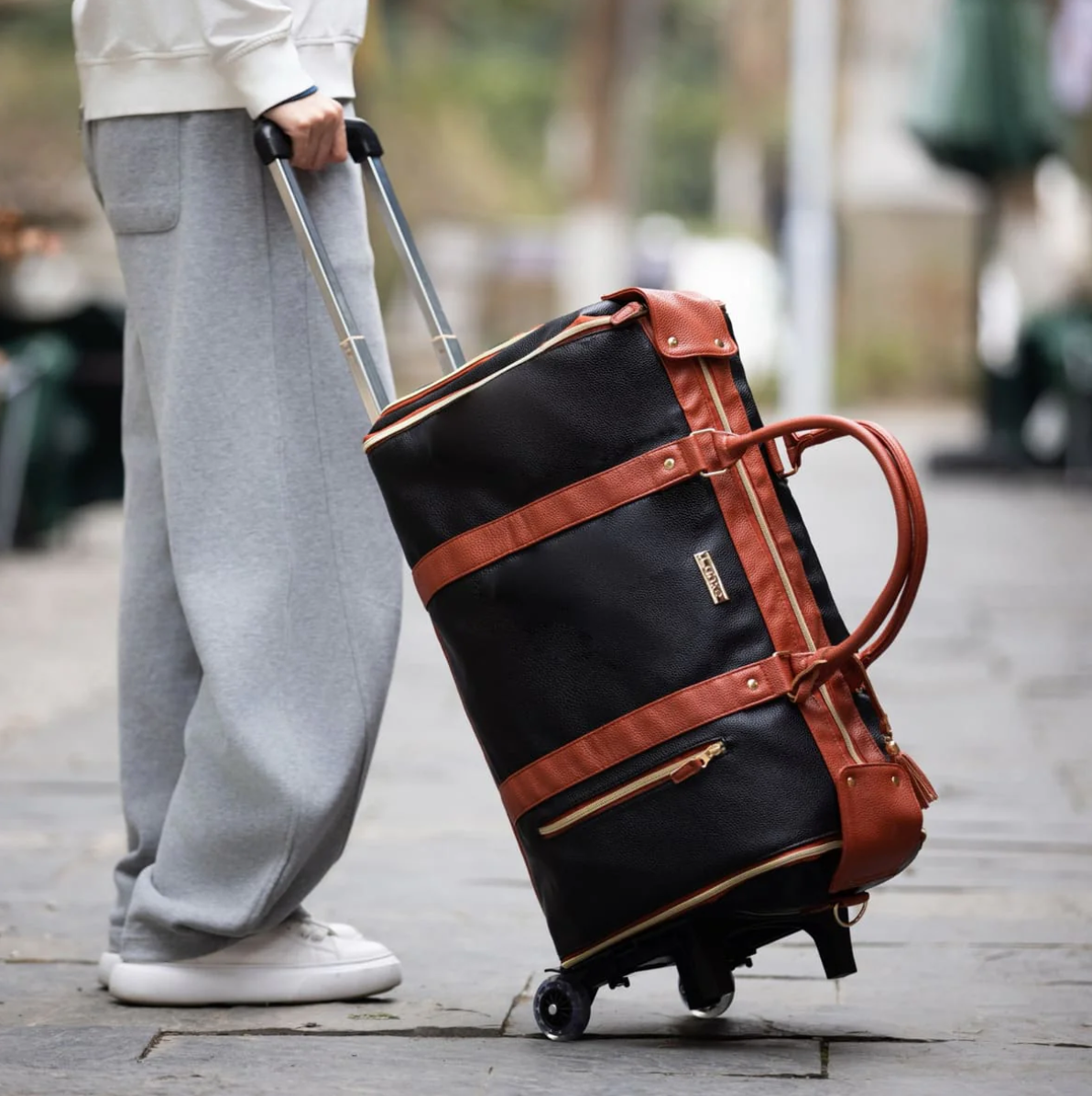 GENESIS™ FOLDABLE TRAVEL BAG New Era